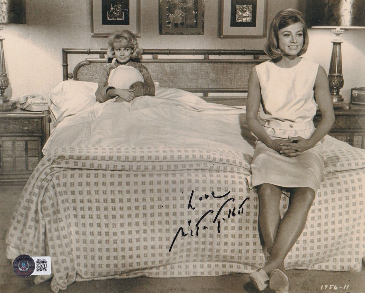 NITA TALBOT signed (HOGAN'S HEROES) Marya 8X10 photo BECKETT BAS BJ79485