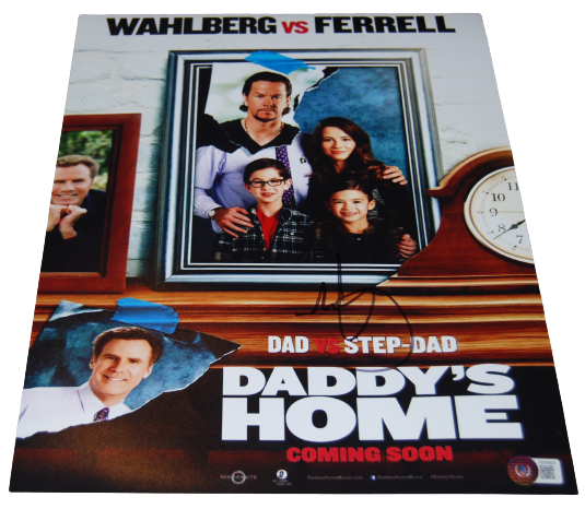 MARK WAHLBERG signed (DADDY'S HOME) 11X14 photo BECKETT BAS BH058623