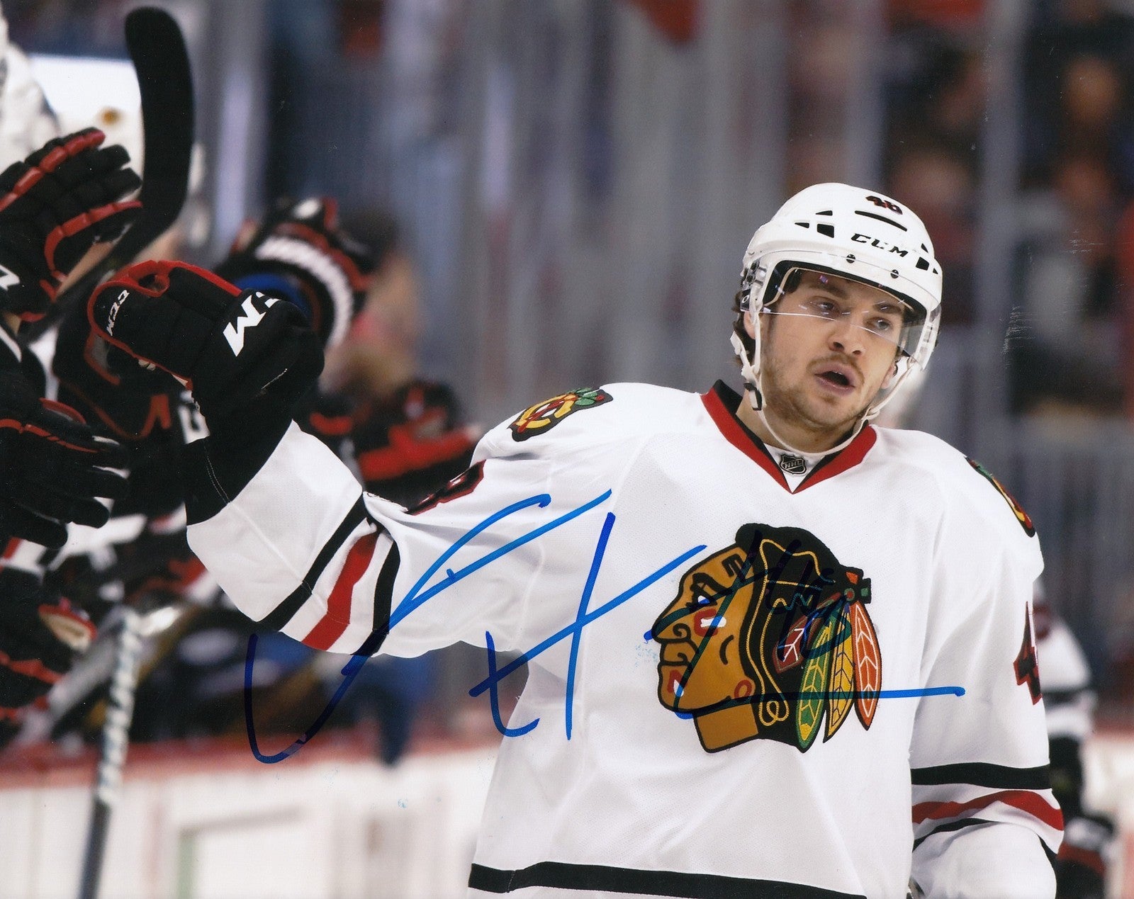 VINCENT HINOSTROZA signed (CHICAGO BLACKHAWKS) 8X10 AUTOGRAPHED photo W/COA #4