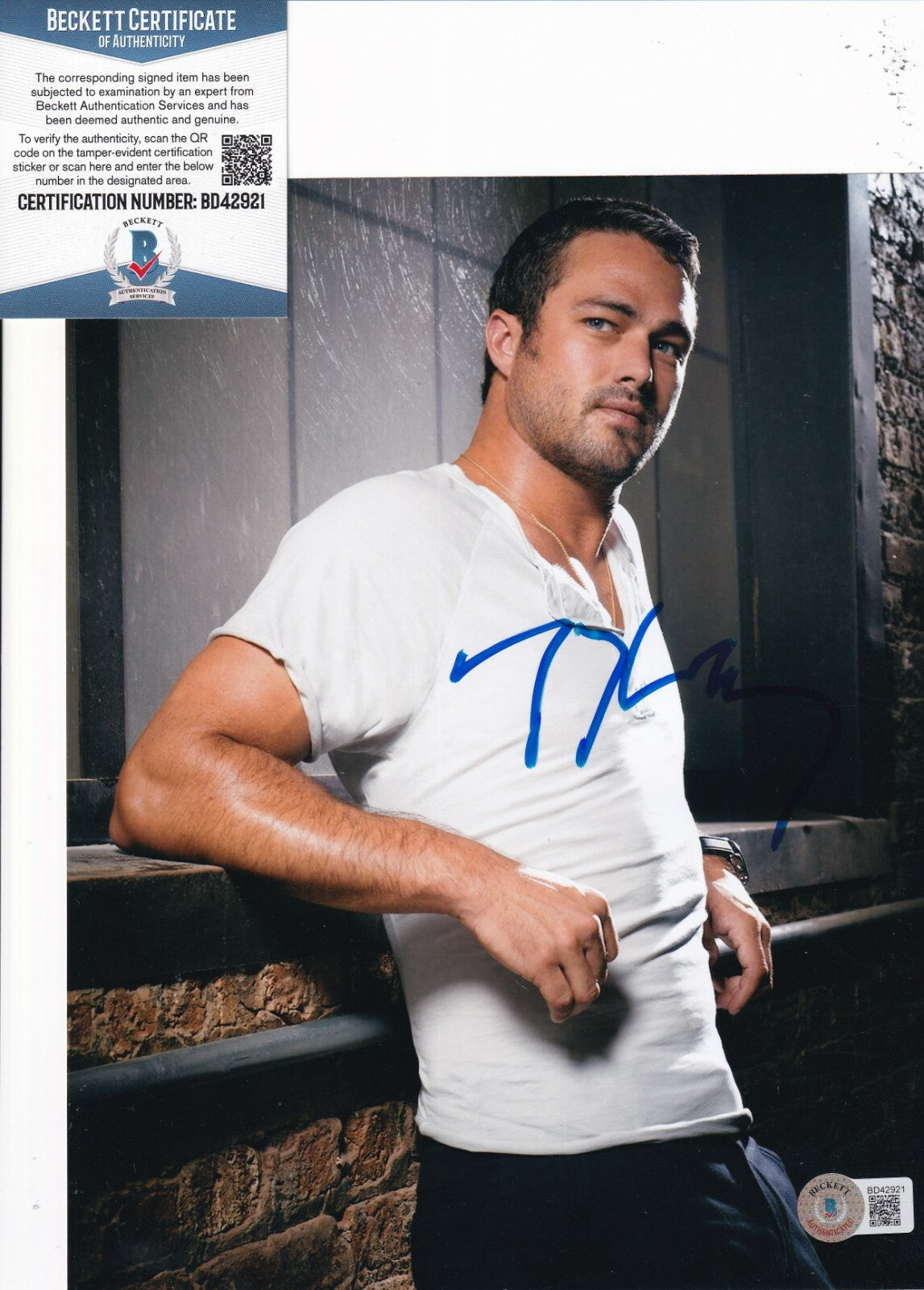 TAYLOR KINNEY signed (CHICAGO FIRE) Kelly Severide 8X10 photo BECKETT BD42921