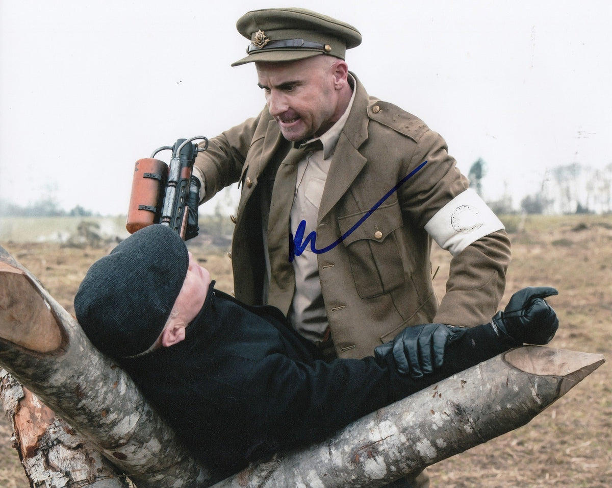 DOMINIC PURCELL signed (LEGENDS OF TOMORROW) 8X10 *PROOF* HEAT WAVE W/COA #9