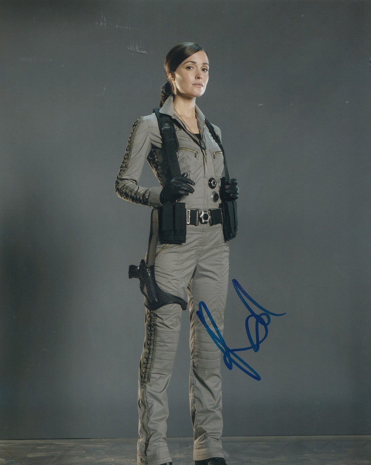 ROSE BYRNE signed (X-MEN FIRST CLASS) Movie ACTRESS *MOIRA* 8X10 photo W/COA #1