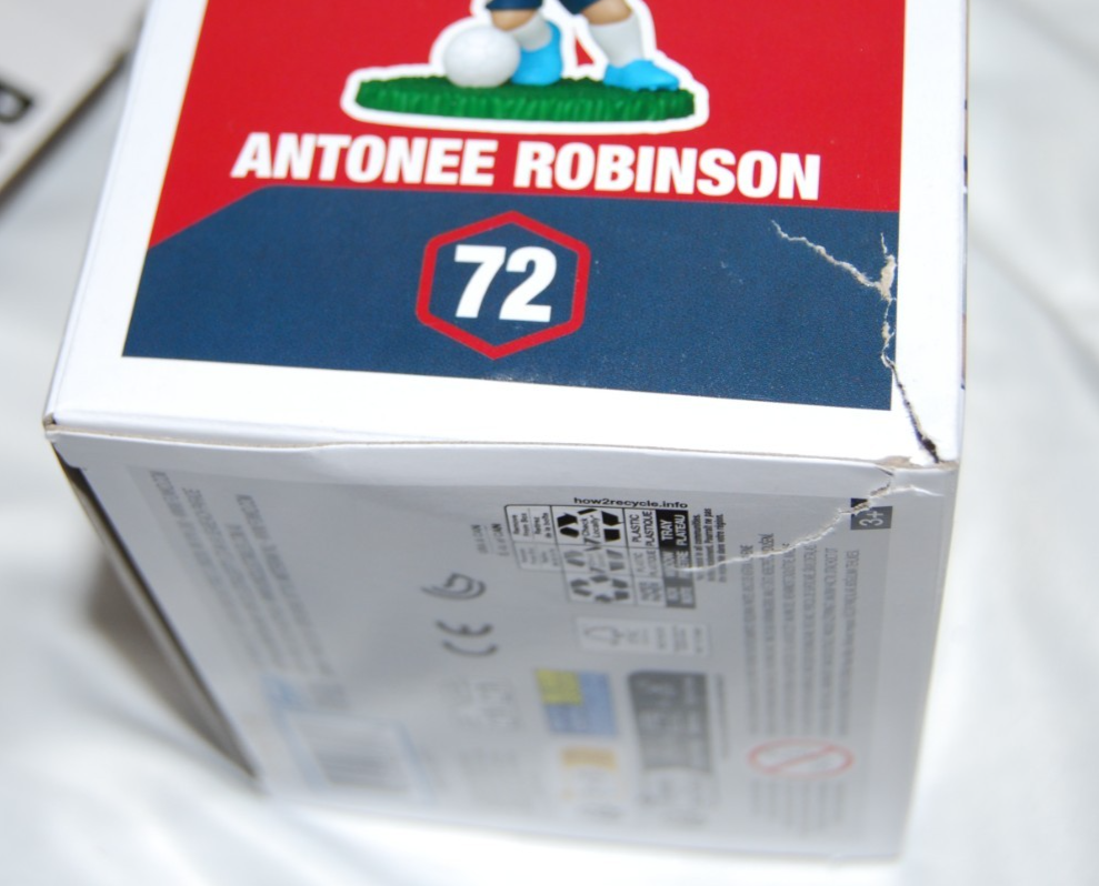 ANTONEE ROBINSON signed (TEAM USA) Soccer Funko Pop #72 BECKETT BY085892