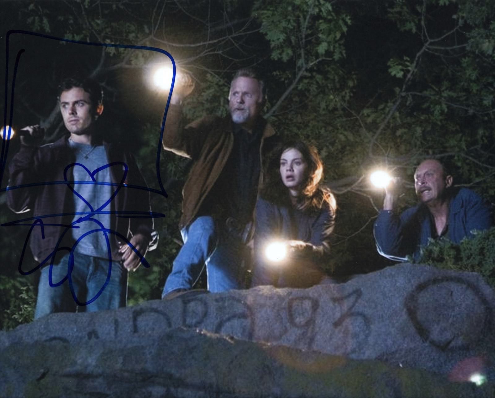 Casey Affleck signed 8x10 Photo w/COA Gone Baby Gone Autographed