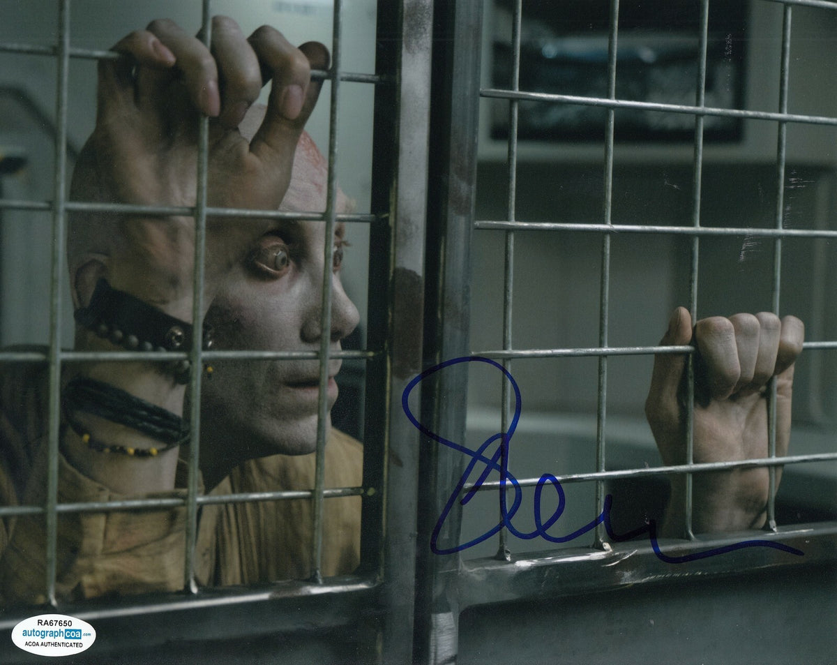 STEPHEN MERCHANT signed (LOGAN) *Caliban* 8X10 photo ACOA Authenticated #3
