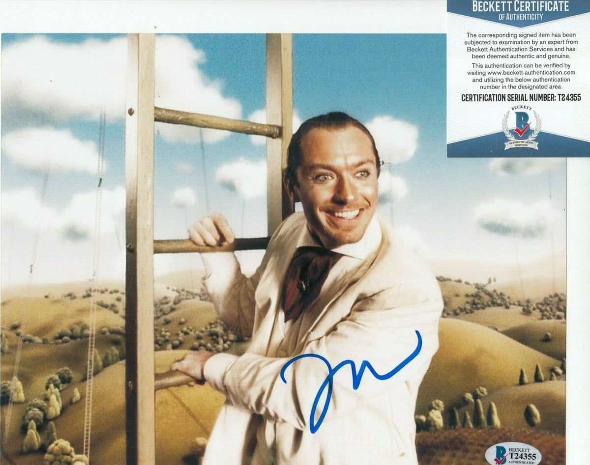 JUDE LAW signed (THE IMAGINARIUM OF DOCTOR PARNASSUS) 8X10 photo BAS BECKETT 