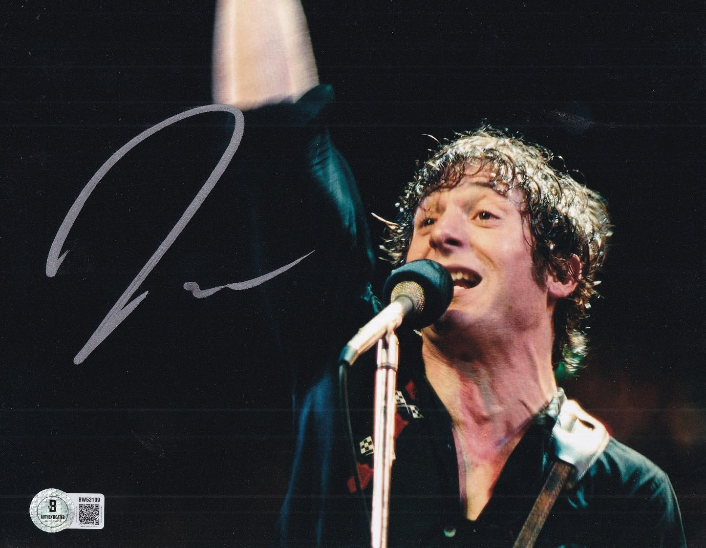 JEREMY ALLEN WHITE signed (DELIVER ME FROM NOWHERE) 8X10 photo BECKETT BW52109