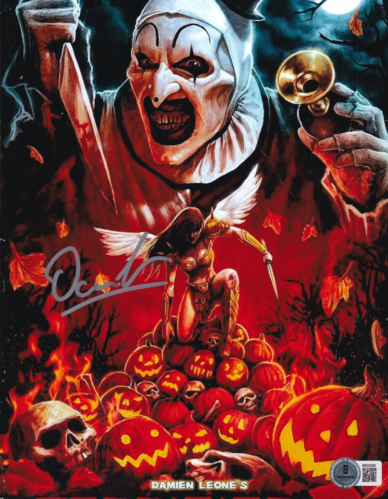 DAMIEN LEONE signed (TERRIFIER) Horror movie 8X10 photo BECKETT BAS BR00268