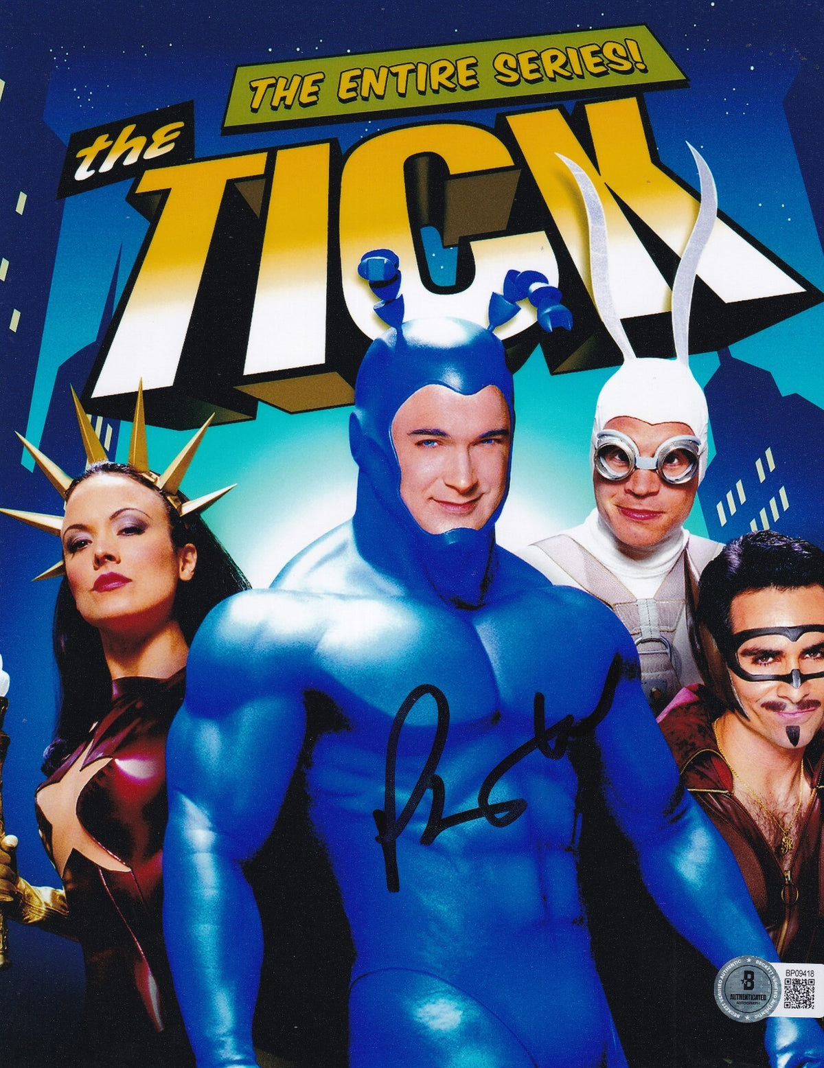 PATRICK WARBURTON signed (THE TICK) autographed 8X10 photo BECKETT BAS BP09418