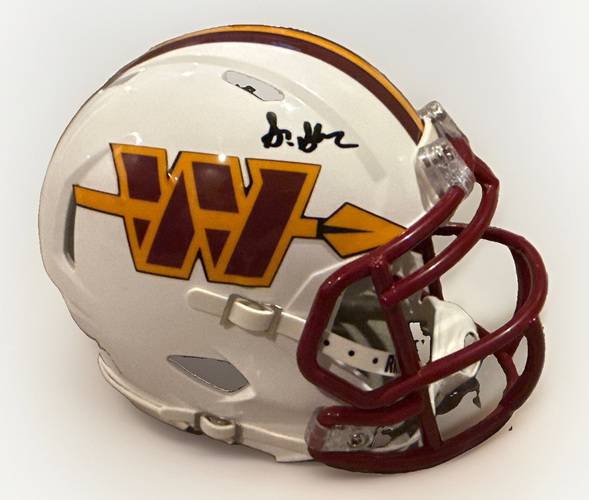 SONNY STYLES signed (Washington Commanders) Mini football helmet BECKETT BW61075
