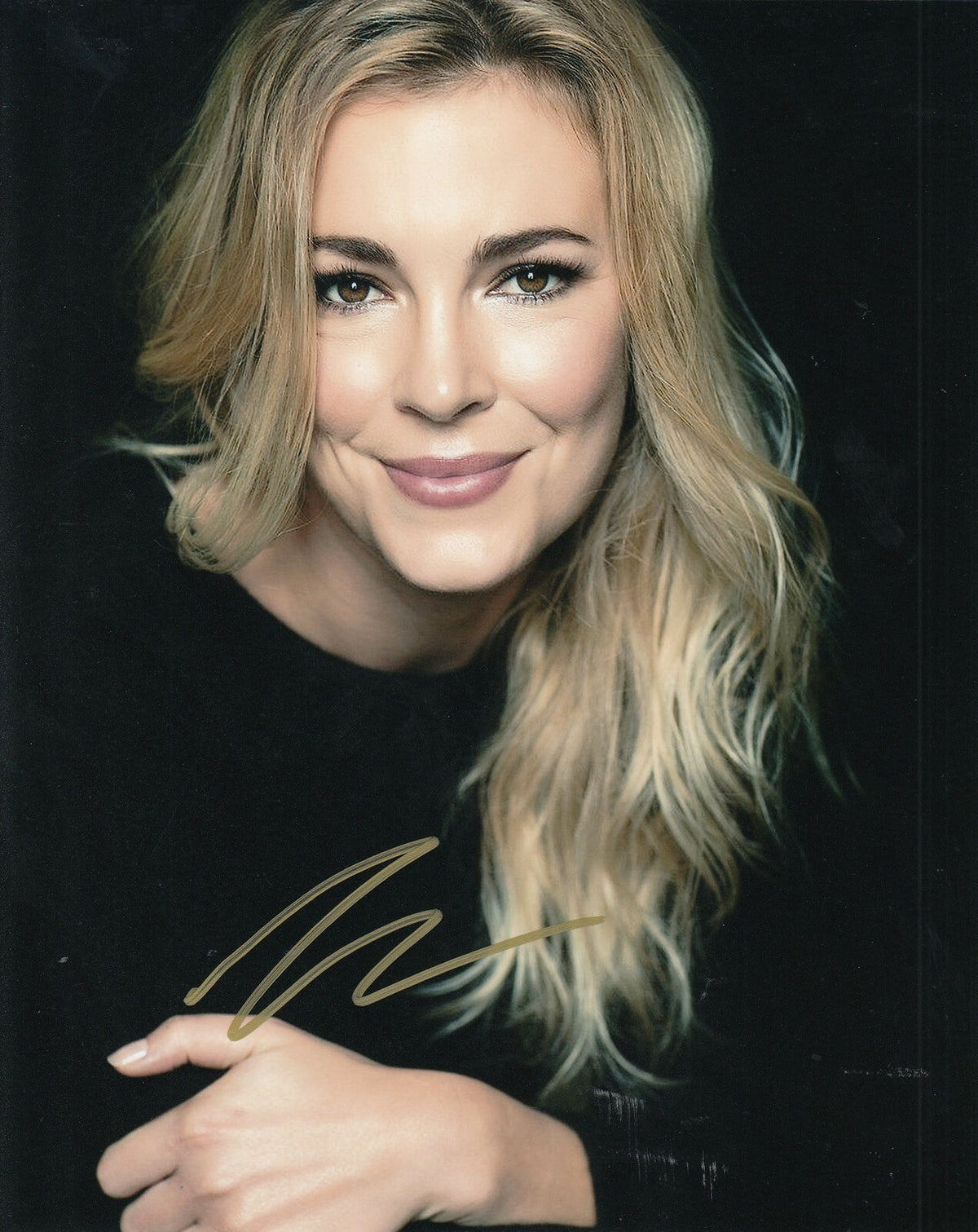 MIRRAH FOULKES signed (TOP OF THE LAKE) 8X10 photo *Simone* autographed W/COA #4