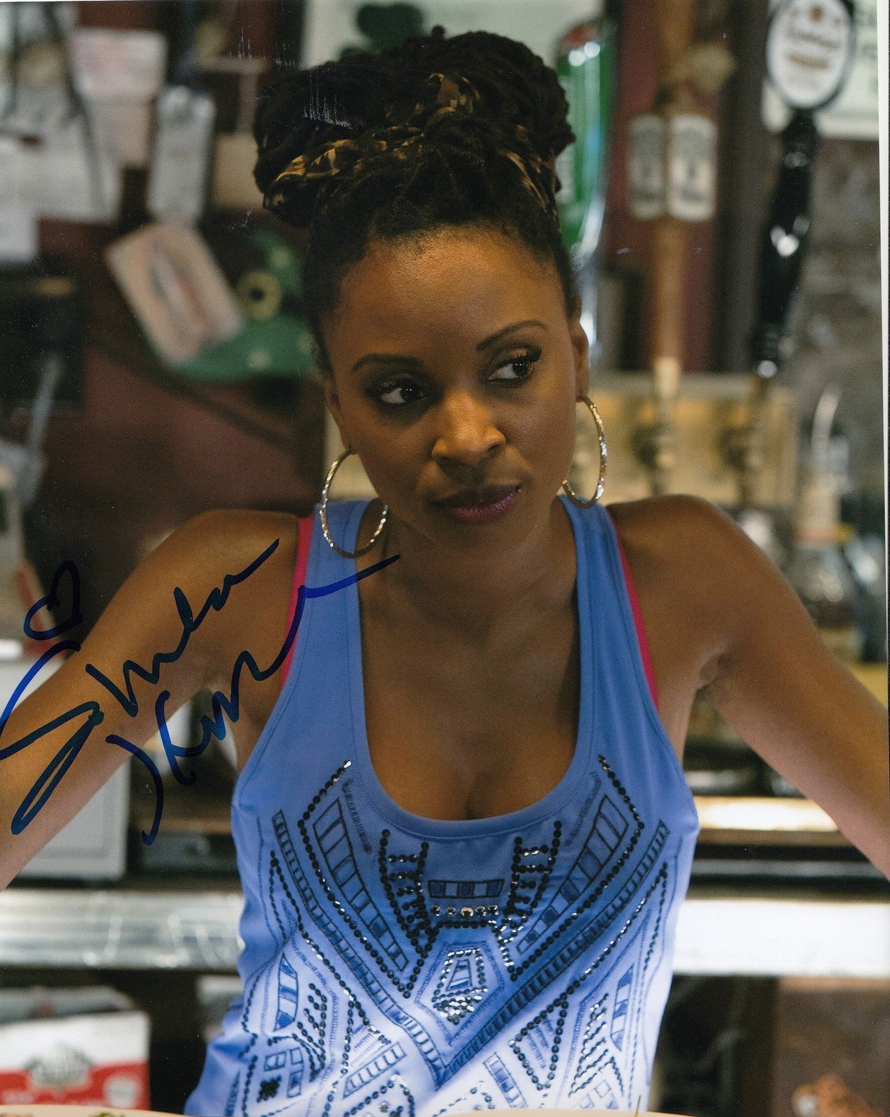 SHANOLA HAMPTON signed *SHAMELESS* 8X10 photo V VERONICA FISHER (PROOF) W/COA #1