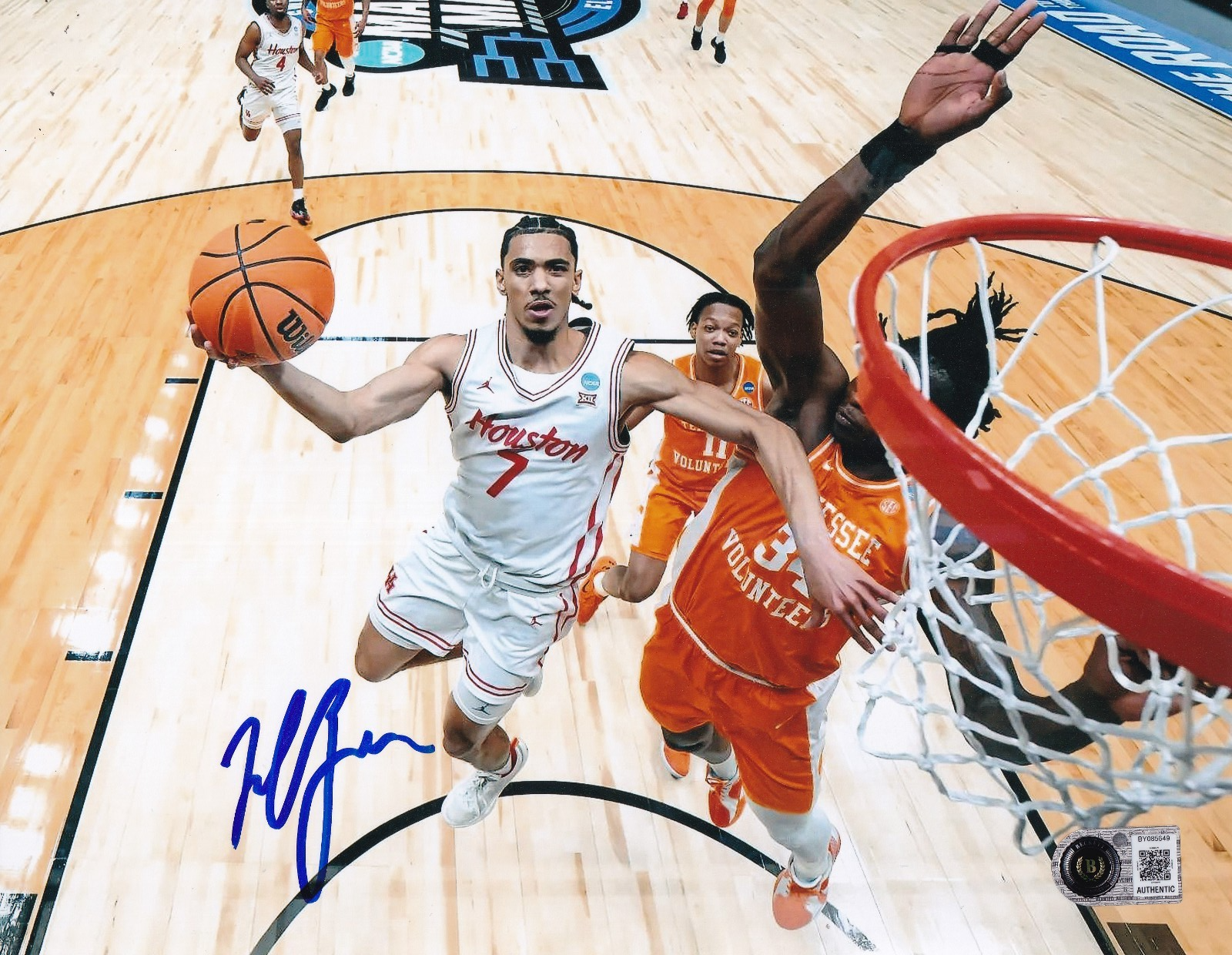 MILOS UZAN signed (HOUSTON COUGARS) basketball 8X10 photo BECKETT BY085649