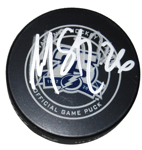 MARTIN ST LOUIS signed (TAMPA BAY LIGHTNING) Game hockey puck BECKETT AD27393