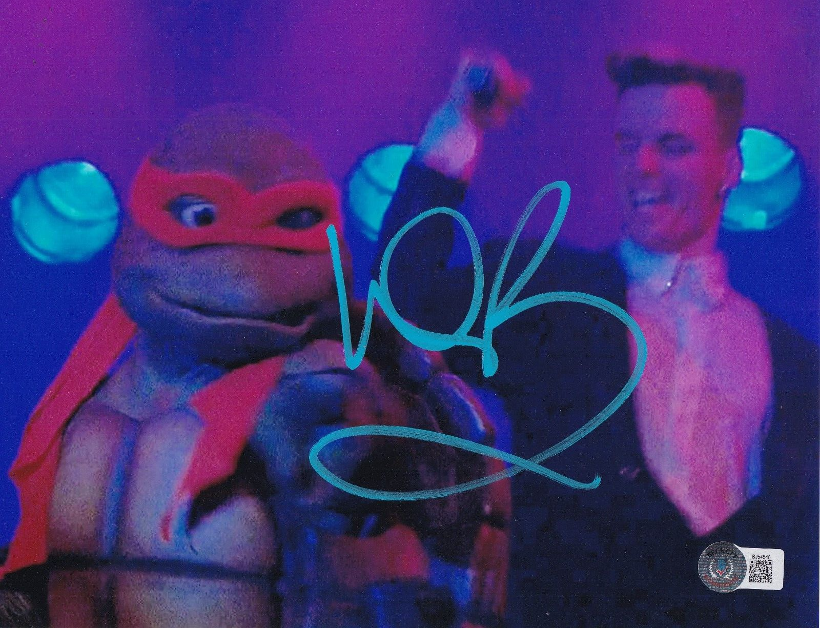VANILLA ICE signed (TEENAGE MUTANT NINJA TURTLES) Movie 8X10 BECKETT BAS BJ54548