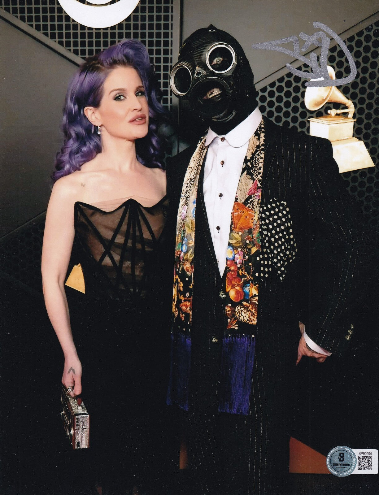 SID WILSON signed (SLIPKNOT) BCD GAS MASK DJ 8x10 photo BECKETT BP90294