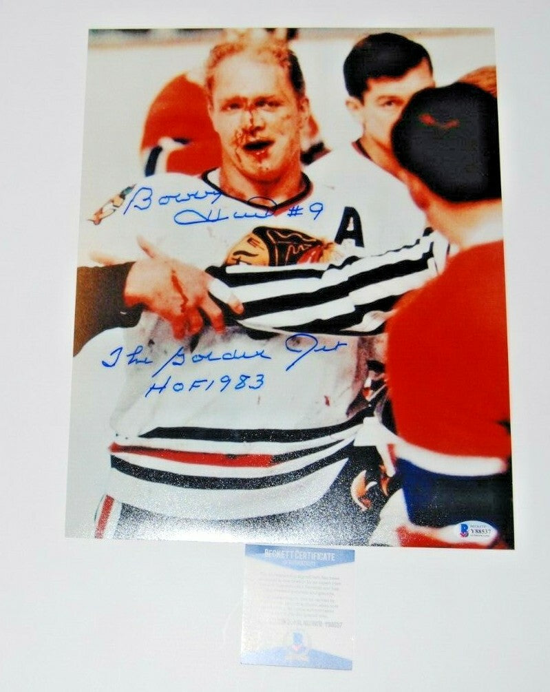 BOBBY HULL signed (CHICAGO BLACKHAWKS) Bloody Hockey 11X14 photo BECKETT BAS #4