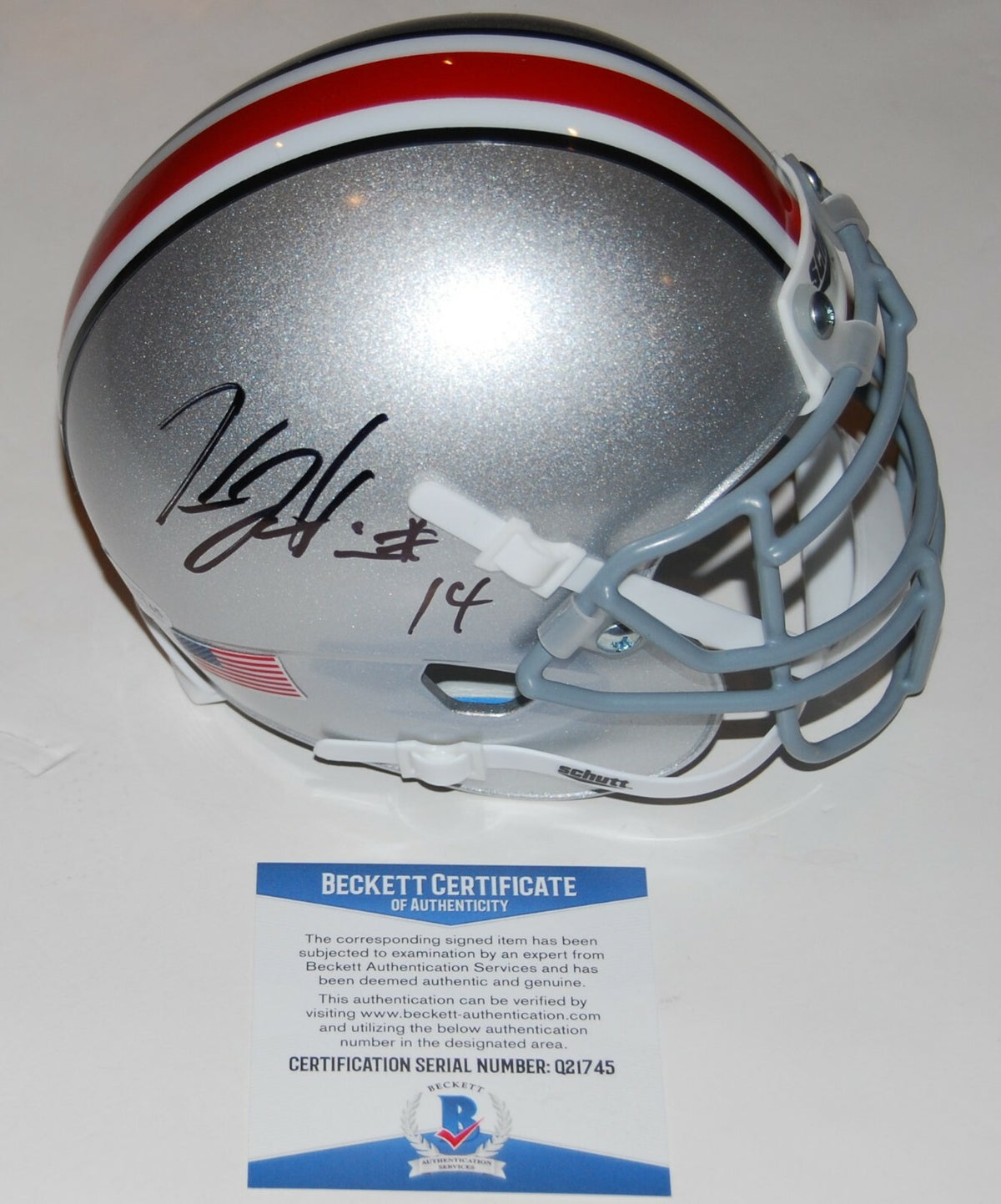 K.J.HILL signed (OHIO STATE BUCKEYES) Grey mini football helmet BECKETT C