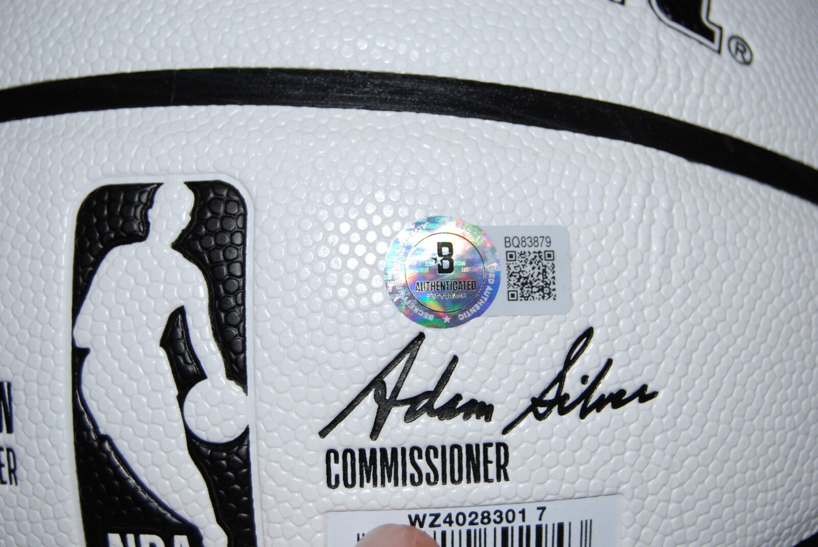 KASPARAS JAKUCIONIS signed Wilson NBA basketball (ILLINOIS) 2025 DRAFT BECKETT