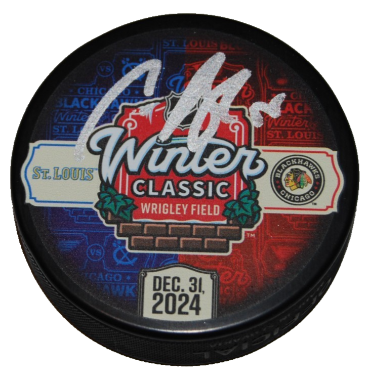 COLTON PARAYKO signed (ST LOUIS BLUES) 2025 Winter Classic puck BECKETT BR25944