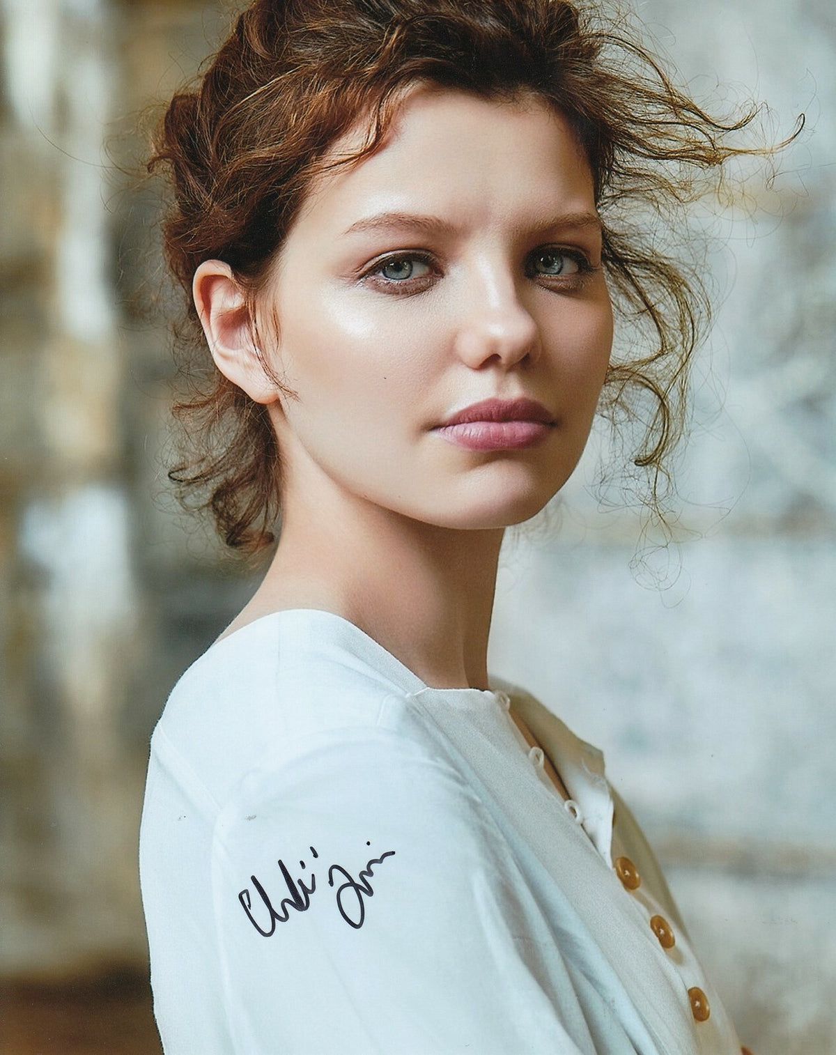 CHLOE LEVINE signed (THE OA) TV SHOW 8X10 photo *ANGIE* autographed W/COA