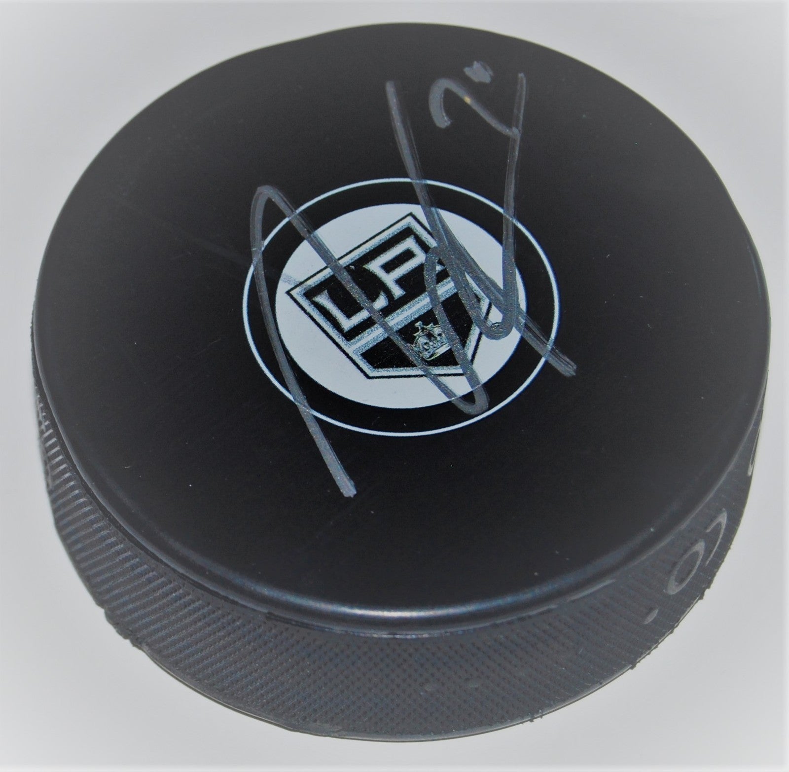 TANNER PEARSON signed (LOS ANGELES KINGS) souvenir logo hockey puck W/COA
