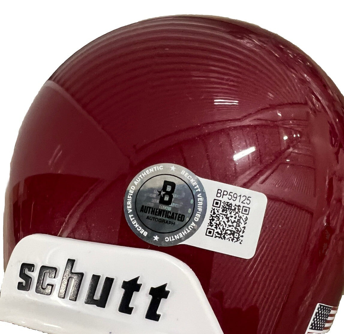 MATT LEINART signed (USC TROJANS) mini football helmet BECKETT BP59125