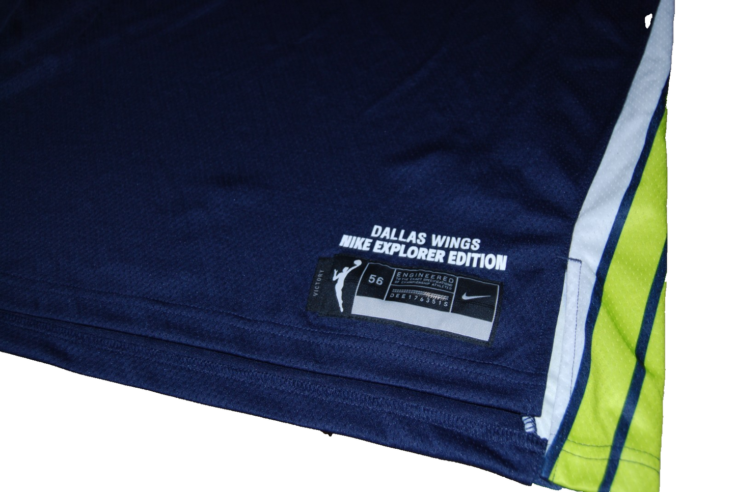 PAIGE BUECKERS signed (DALLAS WINGS) WNBA Nike explorer jersey BECKETT AE61923