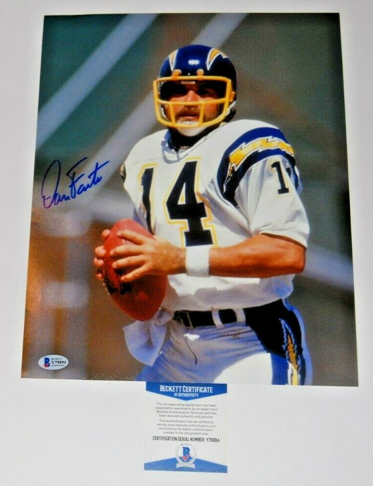 DAN FOUTS signed (SAN DIEGO CHARGERS) football 11X14 photo BECKETT BAS #1