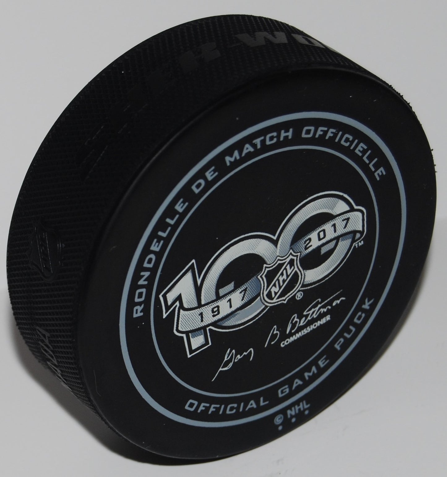 CLAYTON KELLER signed (PHOENIX COYOTES) Official game hockey puck W/COA