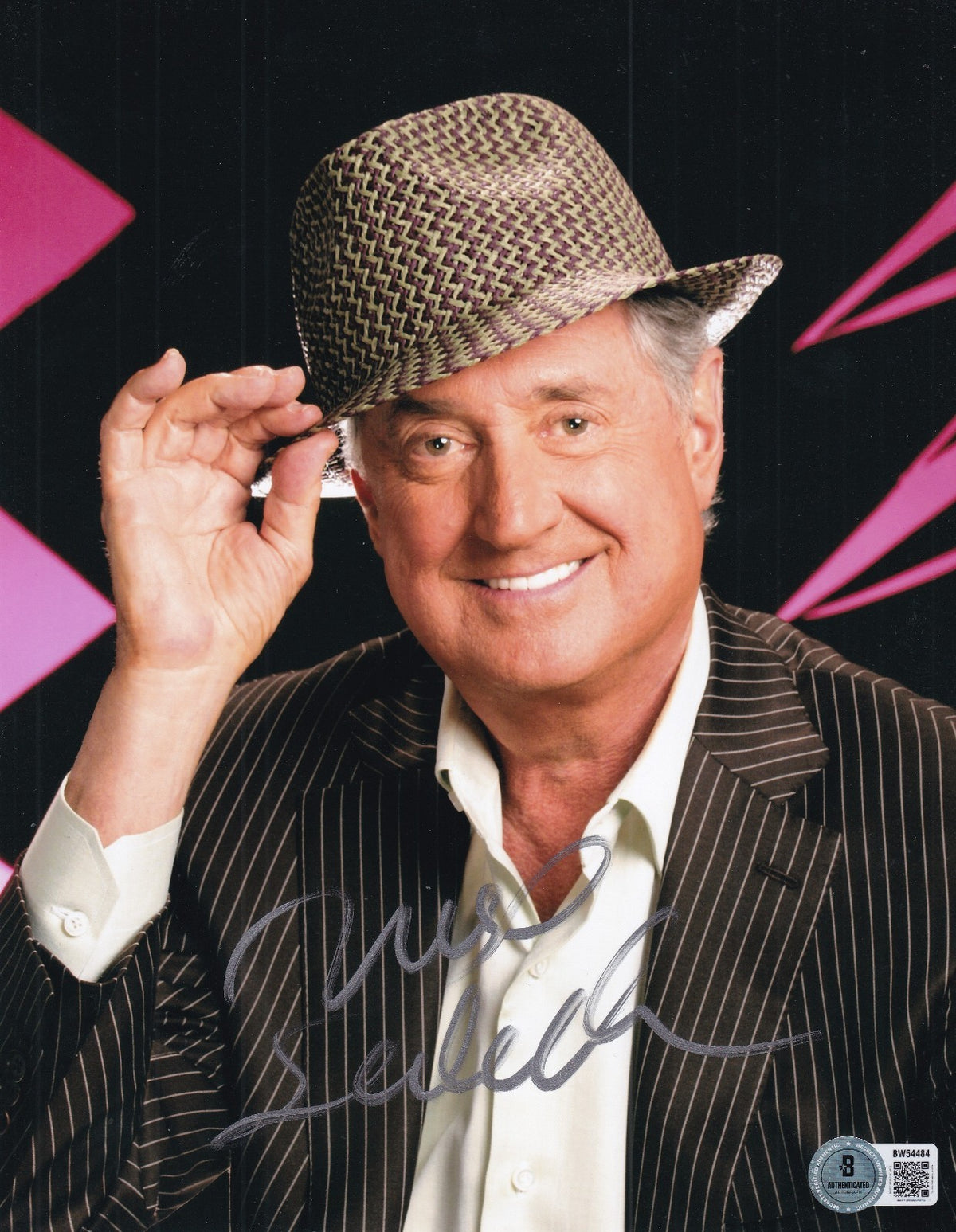 NEIL SEDAKA signed (MUSIC SONGWRITER) The Tokens 8X10 photo BECKETT BW54484