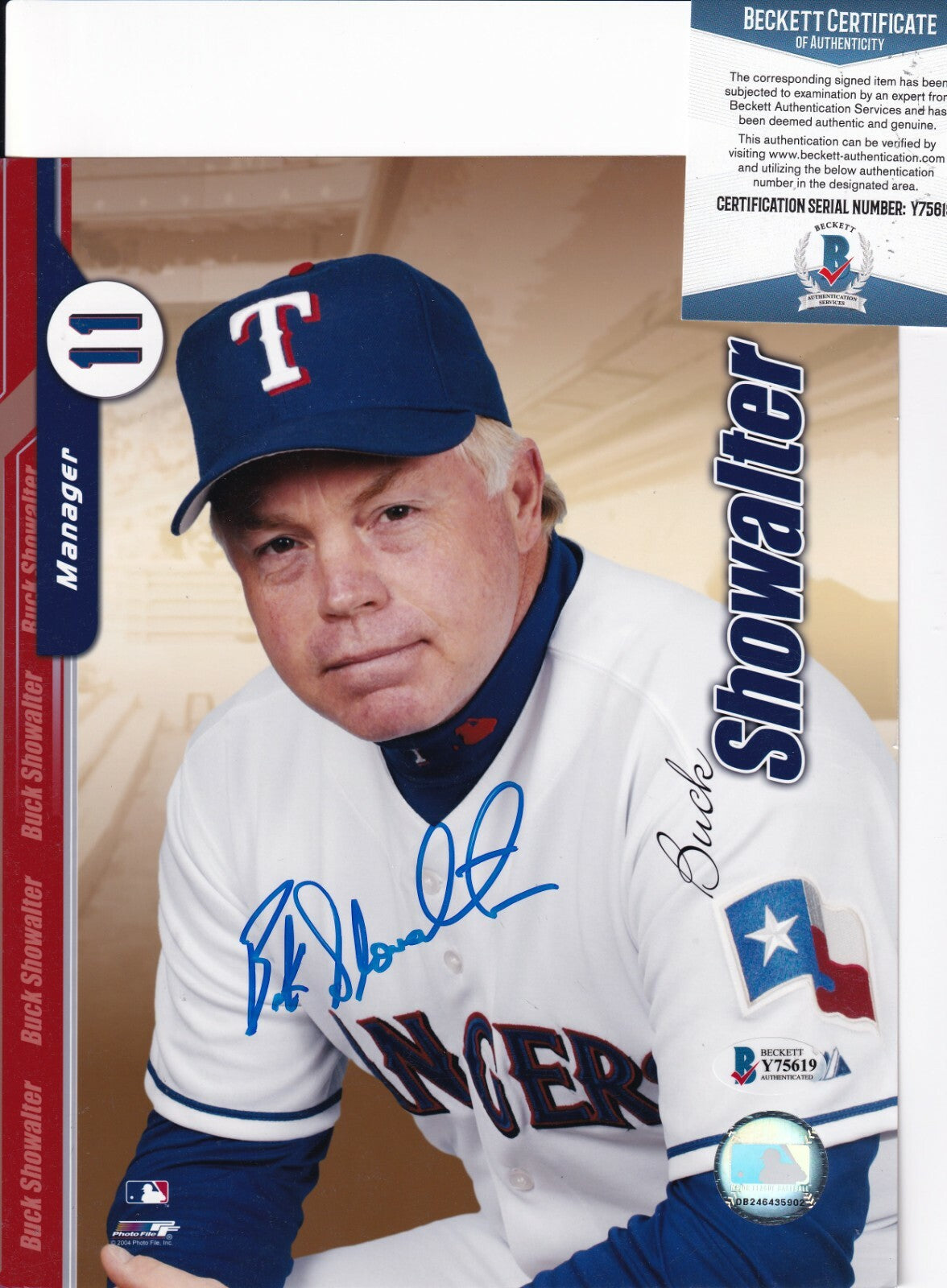 BUCK SHOWALTER signed (TEXAS RANGERS) Baseball 8X10 photo BECKETT BAS Y75619