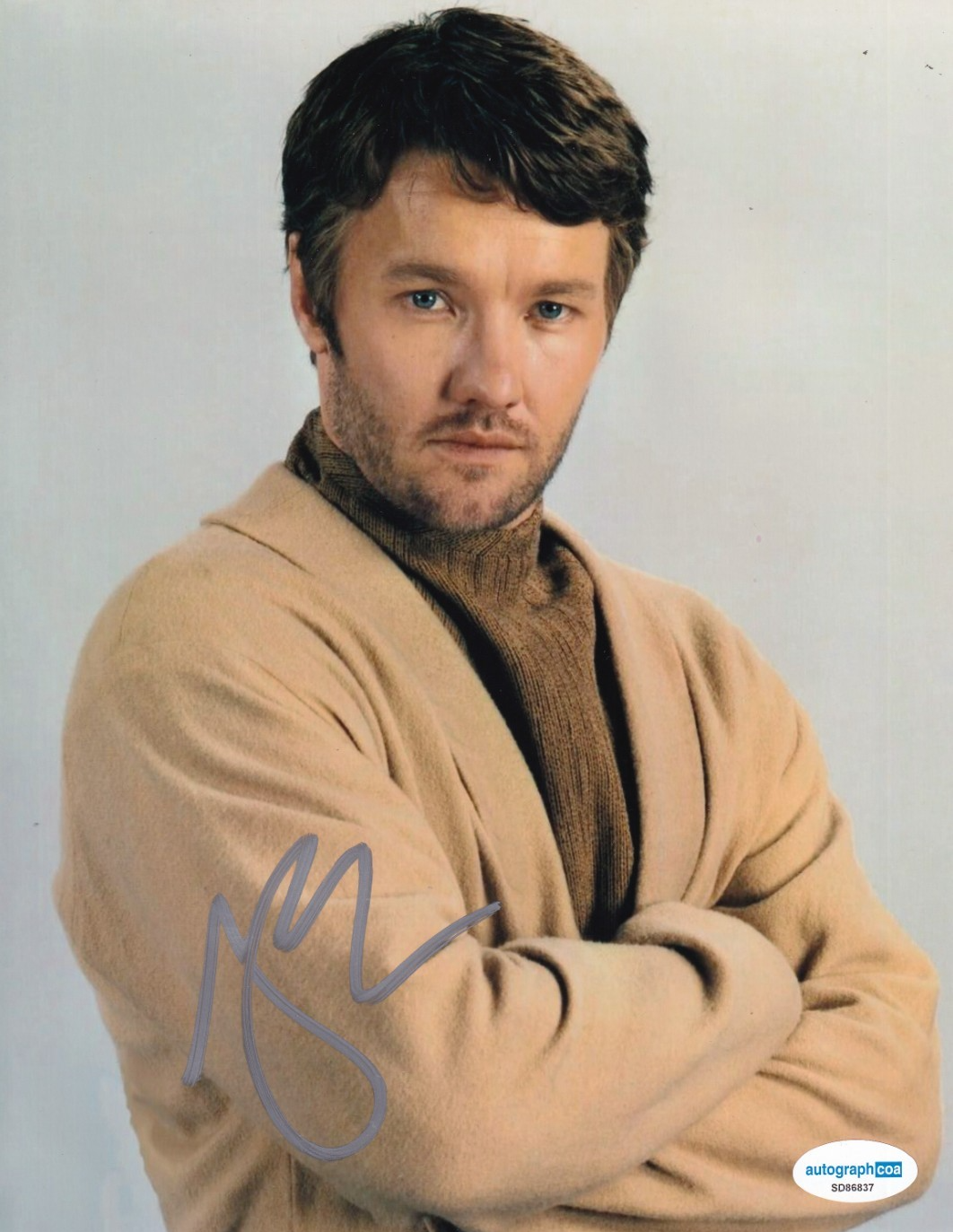 JOEL EDGERTON signed (OBI-WAN KENOBI)  Owen Lars signed 8X10 photo ACOA SD86837