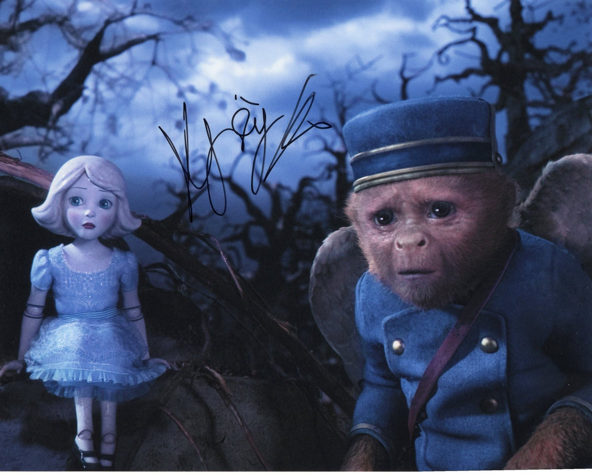 Joey King Oz The Great and Powerful China Girl Signed 8x10 Photo w/COA #2