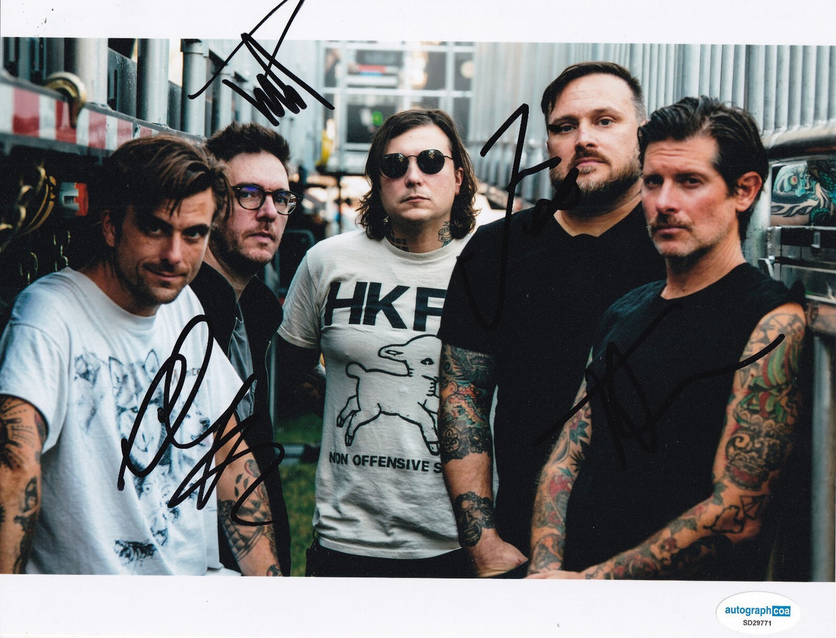 L.S. DUNES group signed 8x10 by 4 ANTHONY GREEN Paper Tigers photo ACOA SD29767