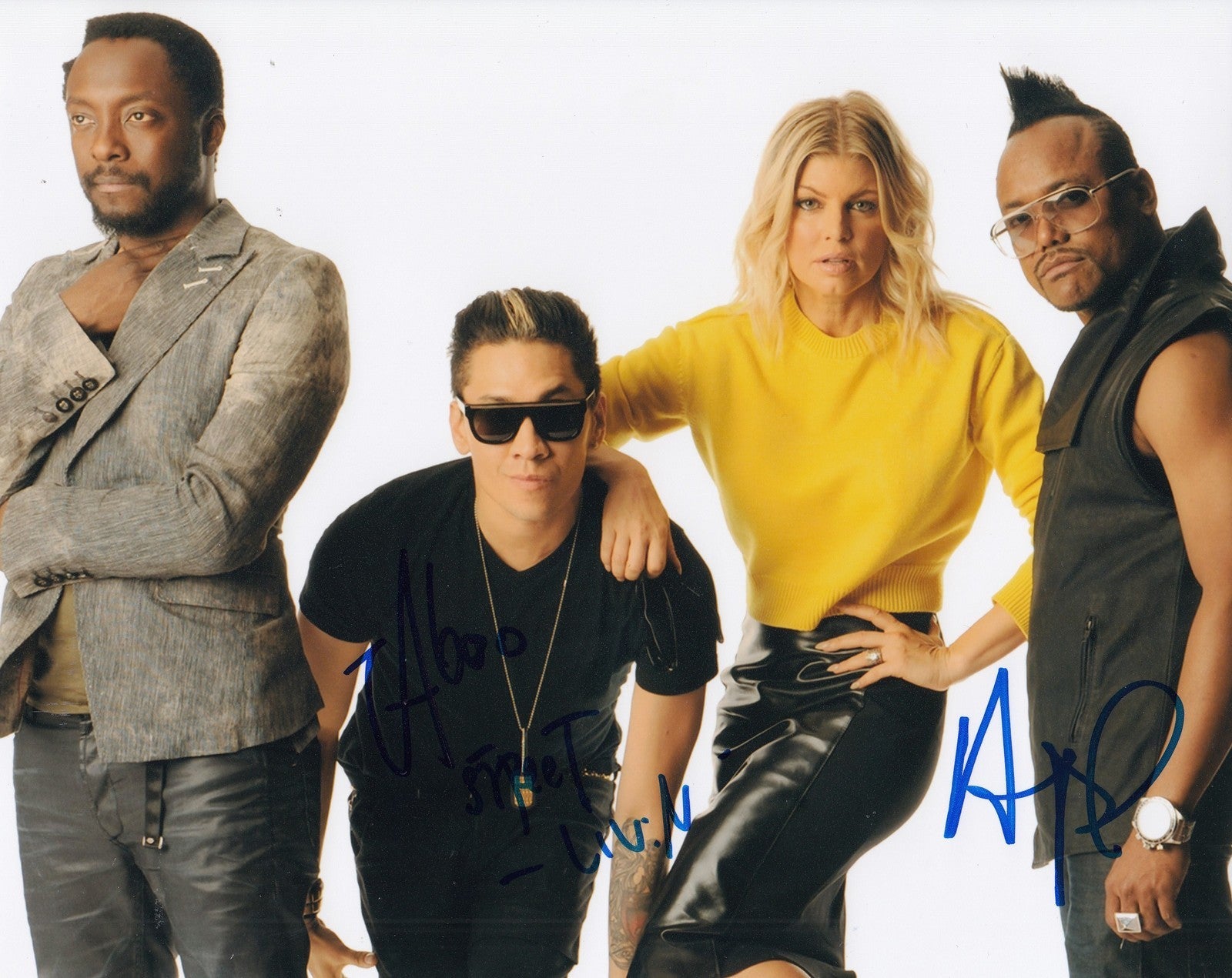 TABOO and APL DE AP signed (THE BLACK EYED PEAS) Music 8X10 photo W/COA #4