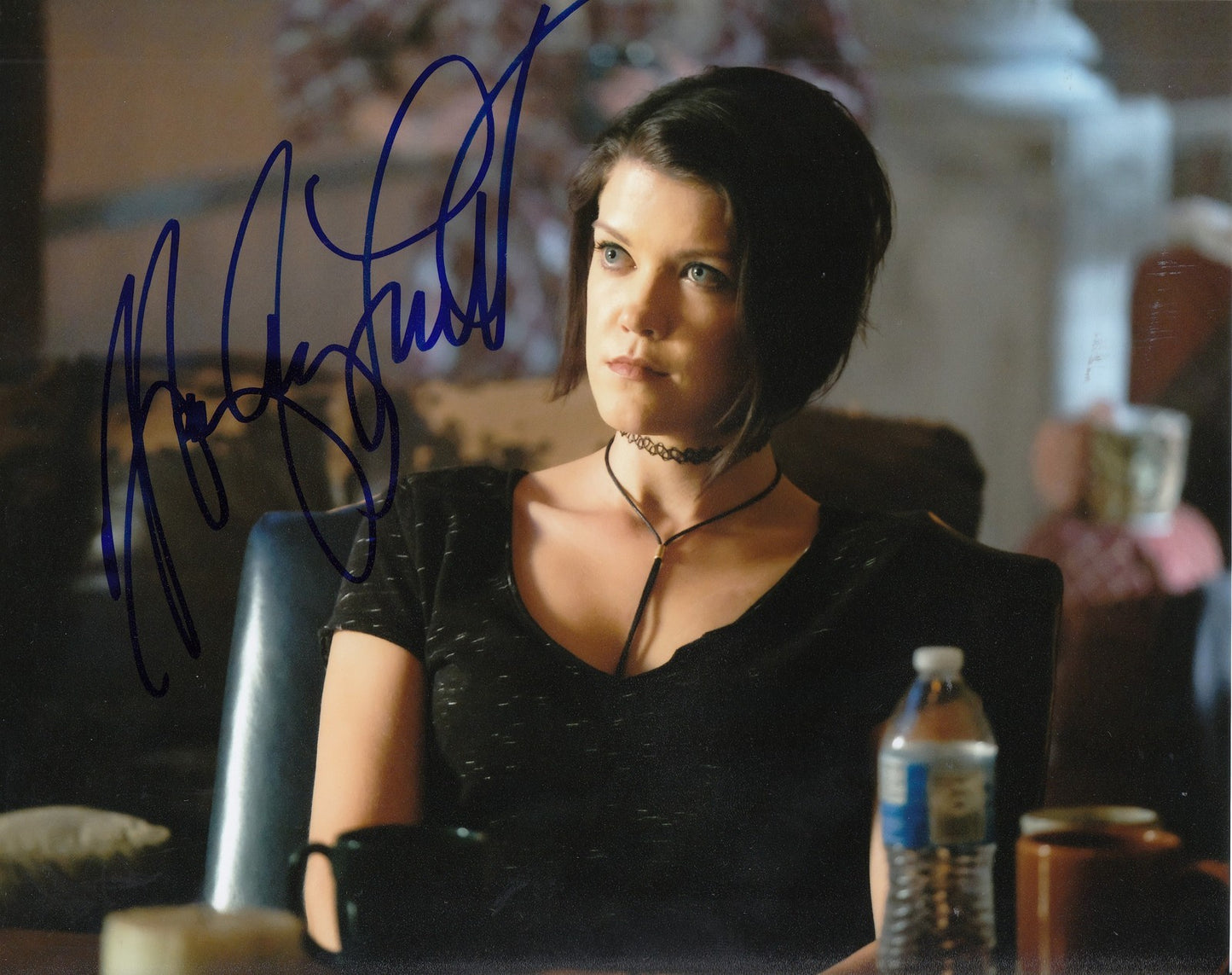 HAYLEY LOVITT signed (THE GIFTED) TV SHOW 8X10 photo *SAGE* W/COA #1