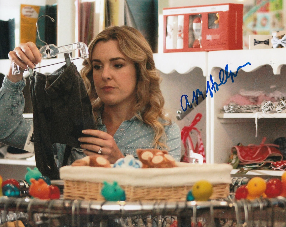 ANNA MARGARET HOLLYMAN signed ( MAUDE) The Brave One Actress 8X10 photo W/COA #5