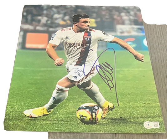 XHERDAN SHAQIRI signed (OLYMPIQUE LYONNAIS) Soccer 11X14 photo BECKETT AC93456