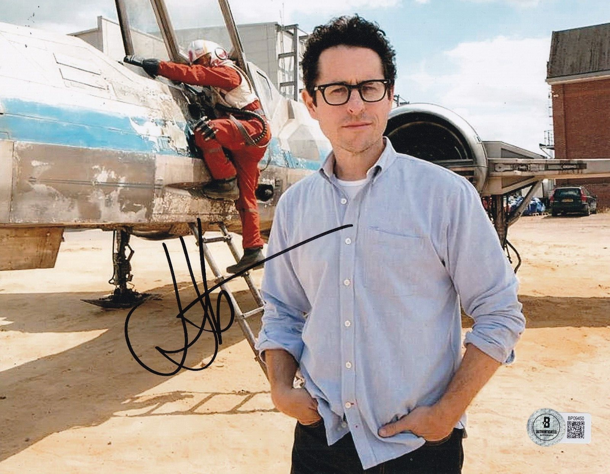 J.J ABRAMS signed (STAR WARS) Movie producer director 8X10 photo BECKETT BP09440
