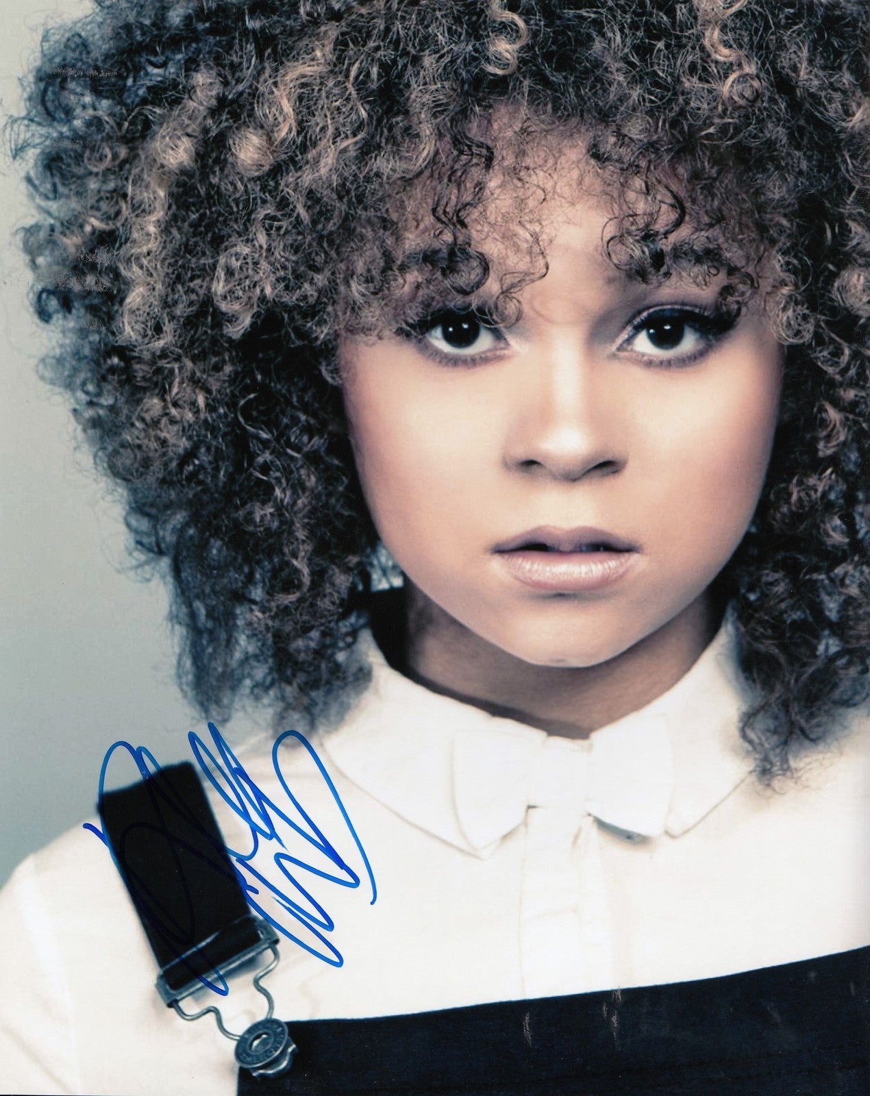 RACHEL CROW signed *INVISIBLE SISTER* MOVIE 8X10 photo Nikki *PROOF* W/COA #2