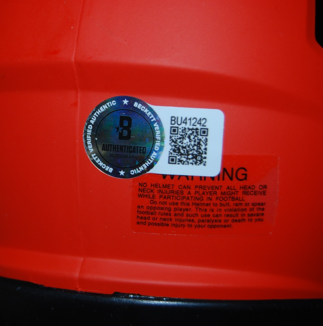 MIKE SINGLETARY signed (CHICAGO BEARS) RAVE mini football helmet BECKETT BU41242