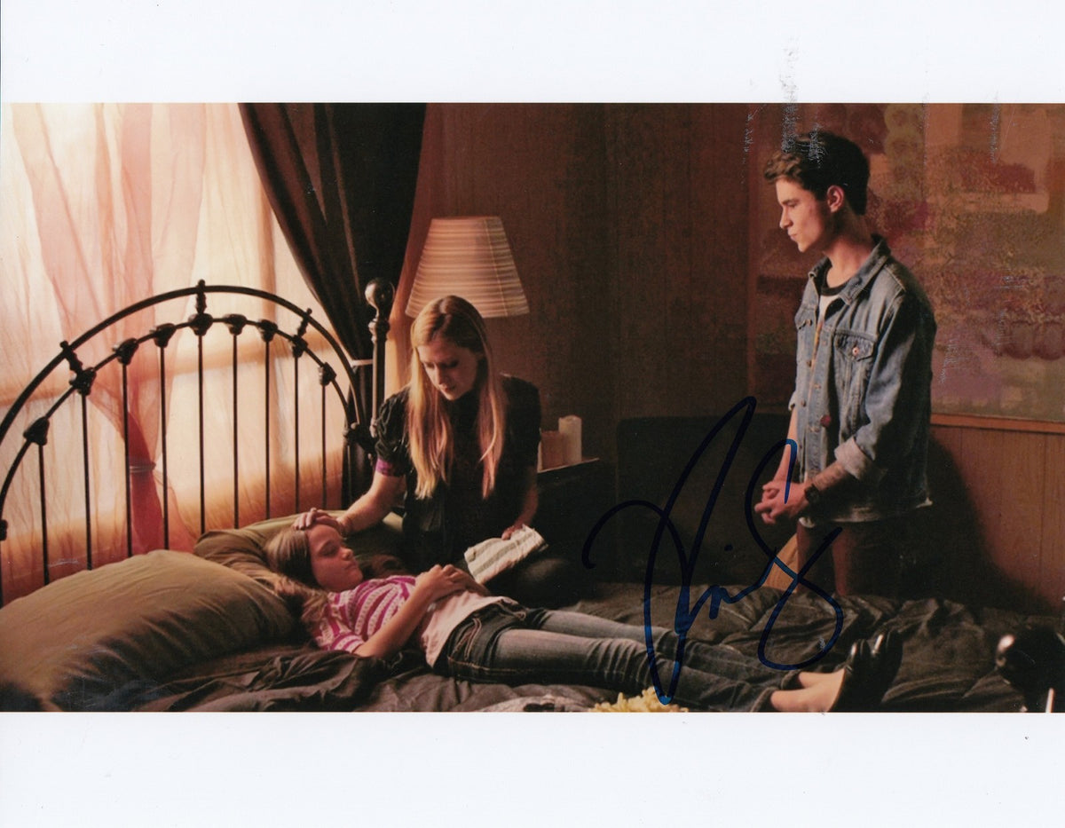 KIAN LAWLEY signed *YOUTUBE STAR* Before I Fall Our2ndLife 8X10 photo W/COA #5
