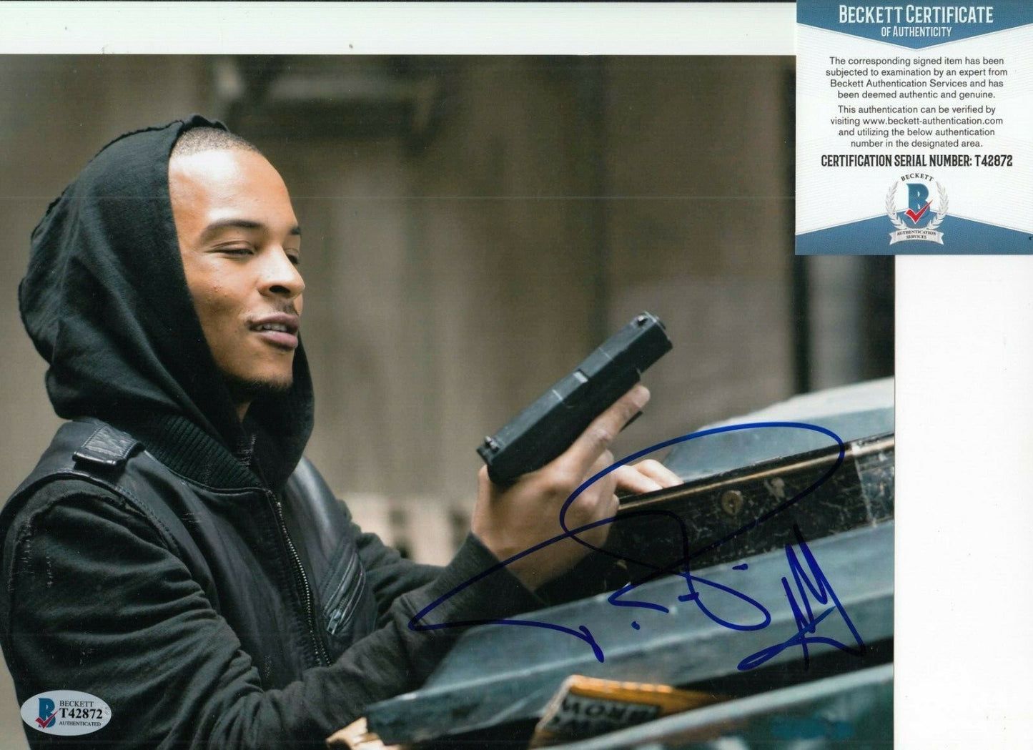T.I. signed (TAKERS) Movie TIP Harris autographed 8X10 photo BAS BECKETT T42872