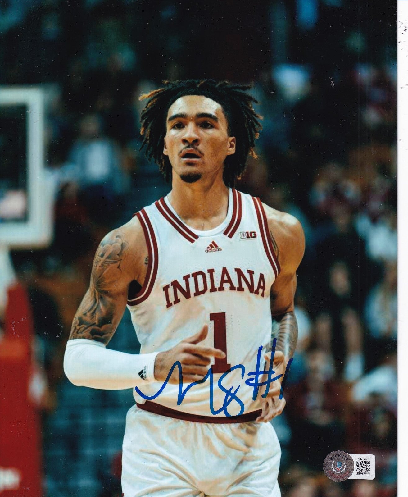 JALEN HOOD-SCHIFINO signed (INDIANA HOOSIERS) basketball 8X10 BECKETT BJ79471