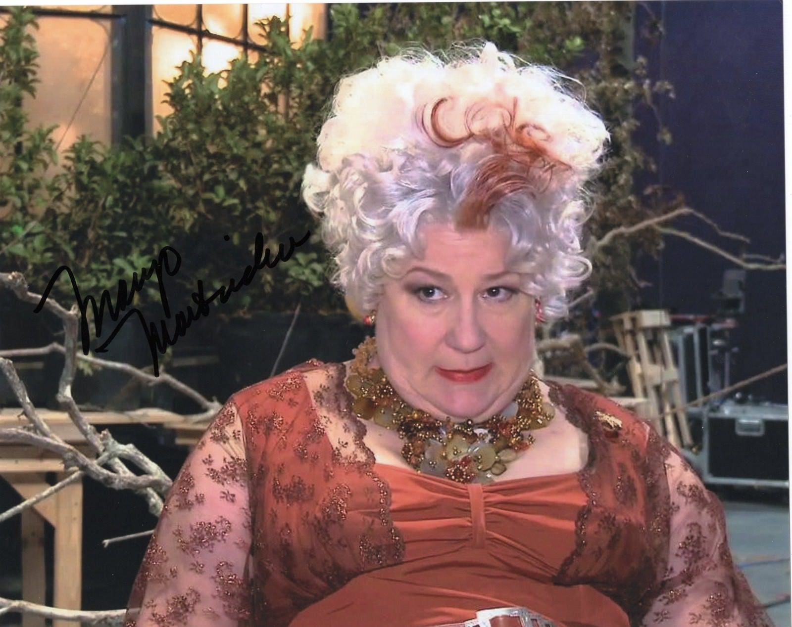 Margo Martindale signed 8x10 Photograph w/COA The Good Wife Star