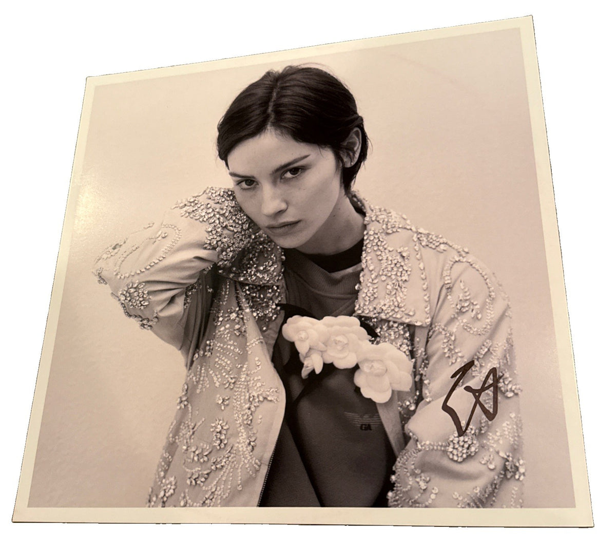 GRACIE ABRAMS signed (DAUGHTER FROM HELL) record Album Insert BECKETT BY085854