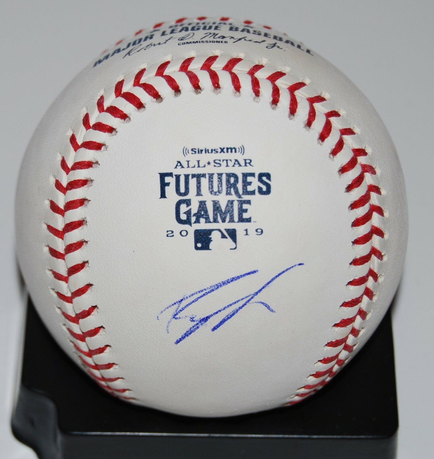 ROYCE LEWIS signed (2019 FUTURES GAME) OML baseball *MINNESOTA TWINS* W/COA
