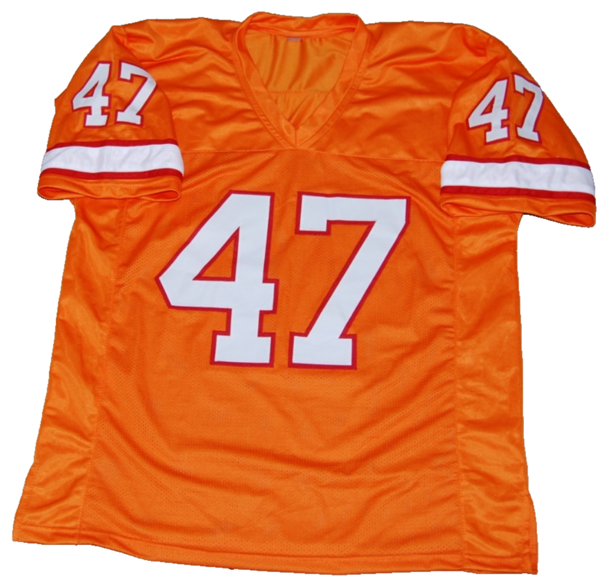 JOHN LYNCH signed (TAMPA BAY BUCCANEERS) football jersey BECKETT BAS BW61050