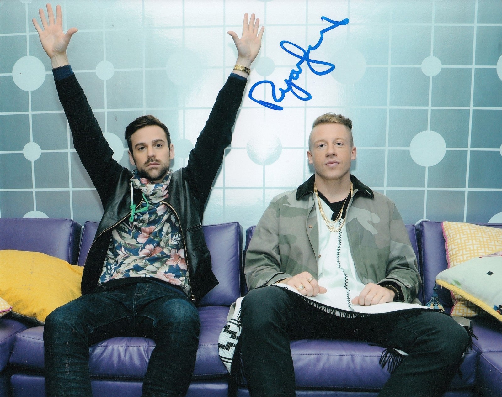 RYAN LEWIS signed (MACKLEMORE DJ) MUSIC RAPPER *SAME LOVE* 8X10 photo W/COA